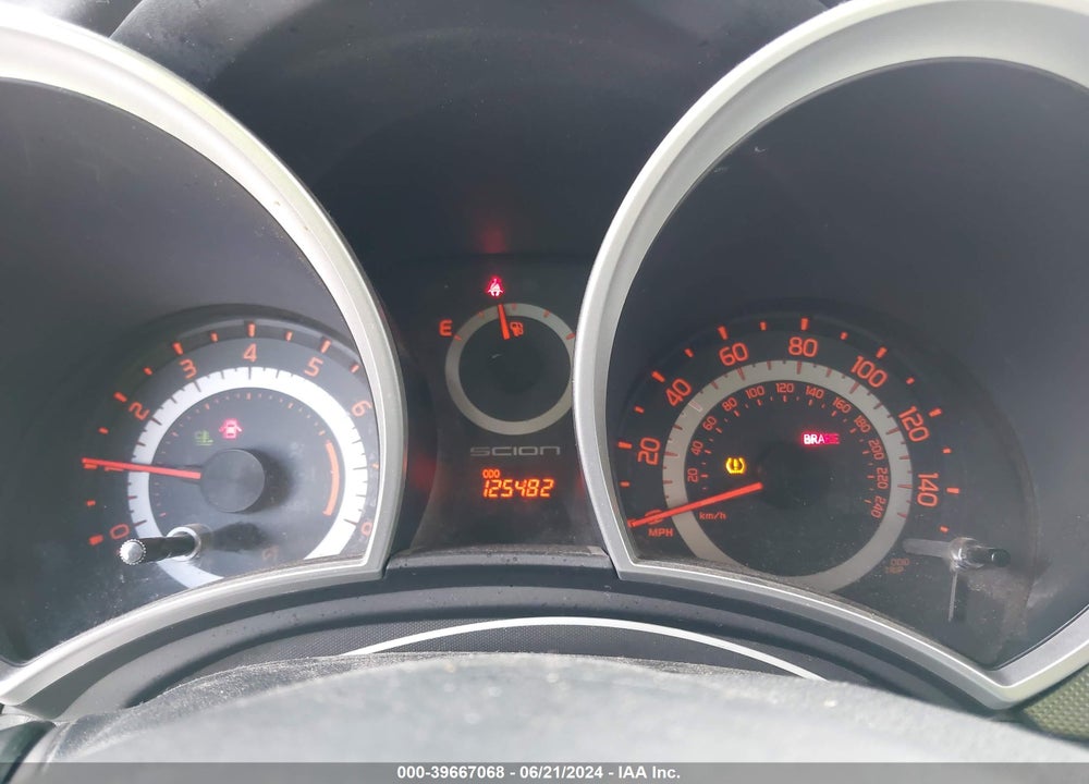 2014 SCION TC VIN: JTKJF5C71E3068833