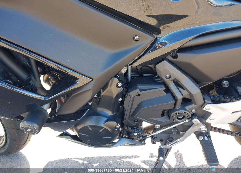 2024 KAWASAKI EX650 P VIN: ML5EXEP11RDAC6862