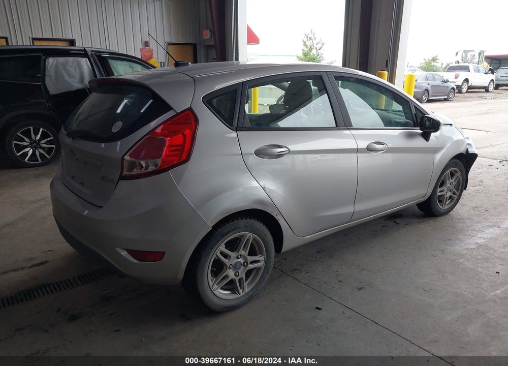2017 FORD FIESTA SE VIN: 3FADP4EJ7HM118695