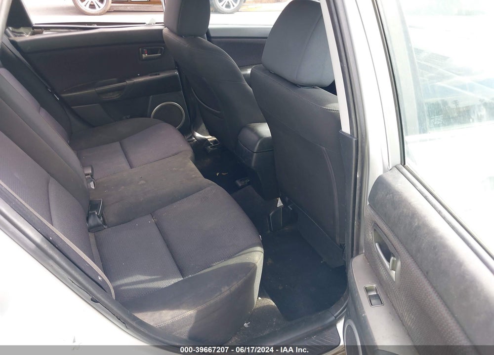 2008 MAZDA 3 S SPORT VIN: JM1BK343181820795