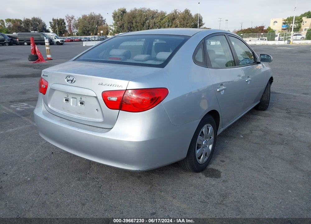 2007 HYUNDAI ELANTRA GLS/LIMITED/SE VIN: KMHDU46D57U031556