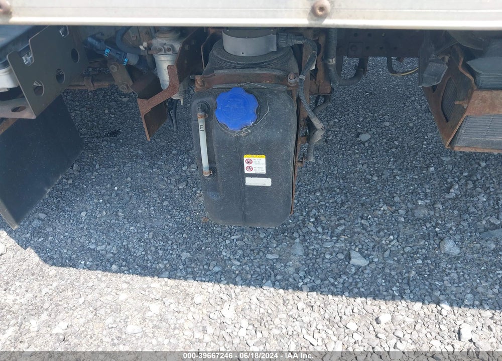 2014 ISUZU NPR HD DSL REG AT VIN: JALC4W166E7003537