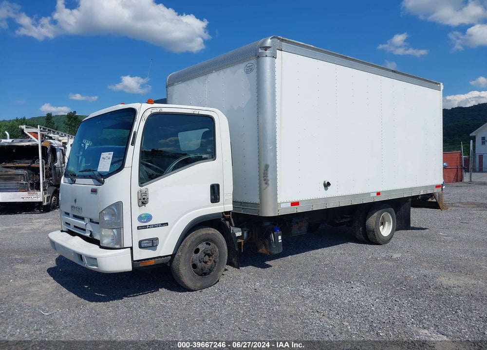 2014 ISUZU NPR HD DSL REG AT VIN: JALC4W166E7003537