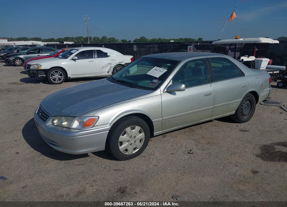2000 TOYOTA CAMRY LE VIN: JT2BG22K6Y0406108