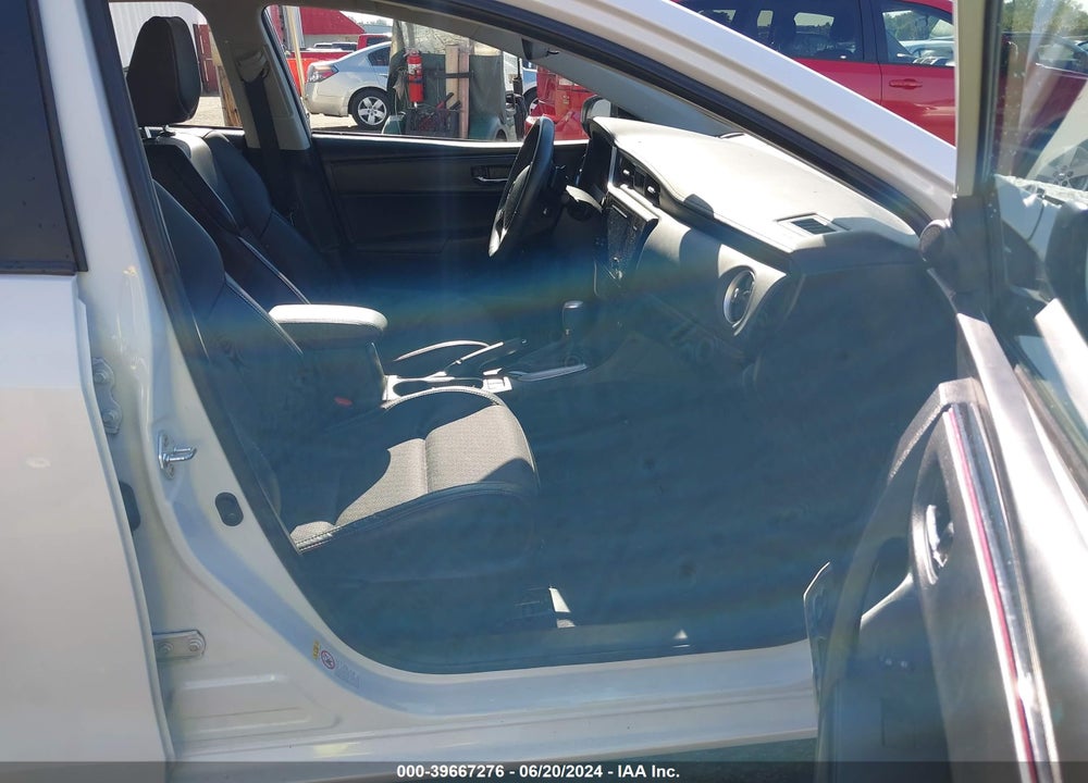 2017 TOYOTA COROLLA SE SPECIAL EDITION VIN: 5YFBURHE7HP649703