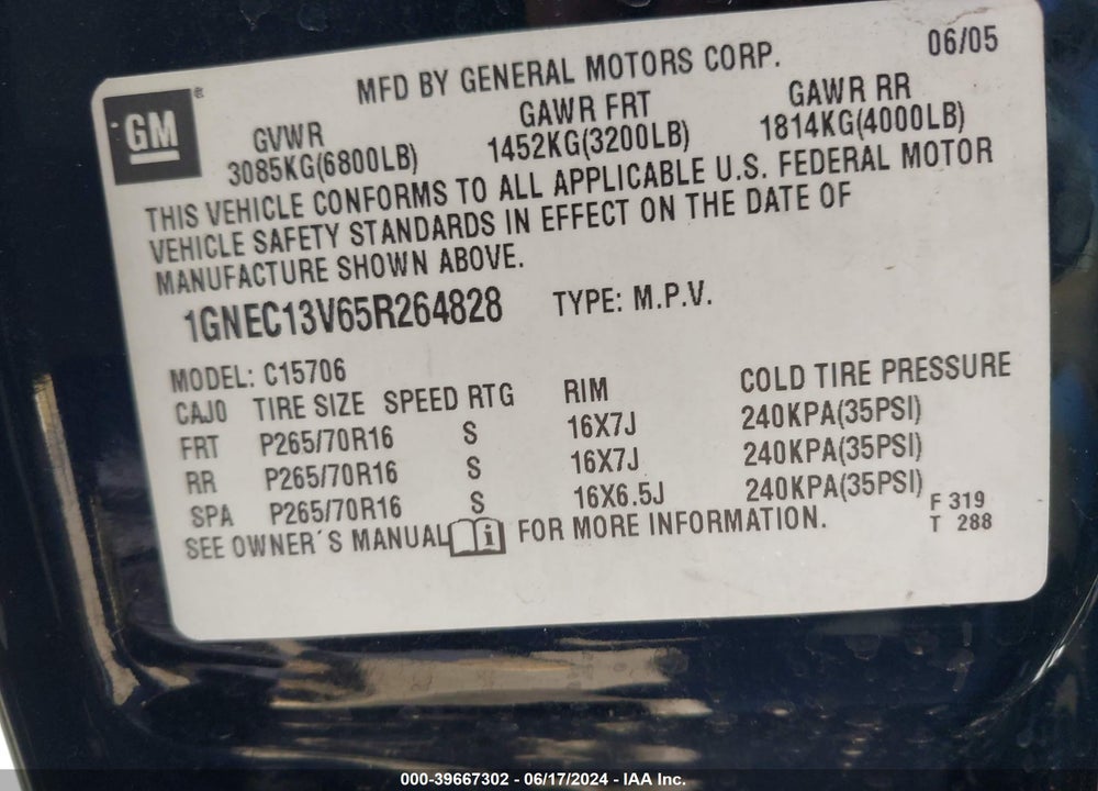 2005 CHEVROLET TAHOE LS VIN: 1GNEC13V65R264828