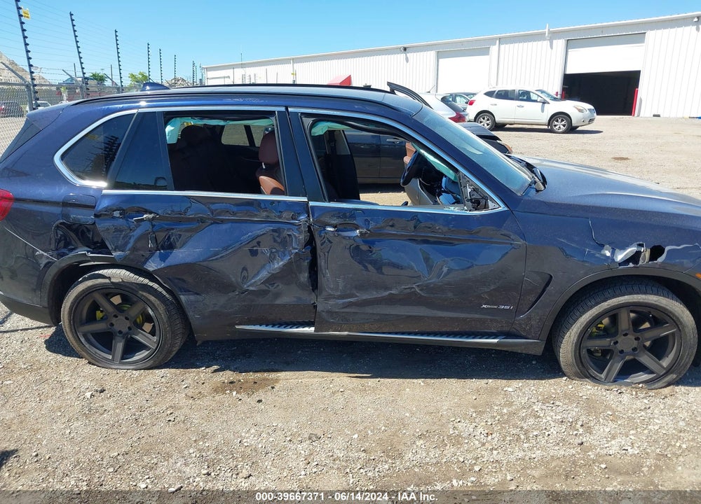 2016 BMW X5 XDRIVE35I VIN: 5UXKR0C52G0P30247