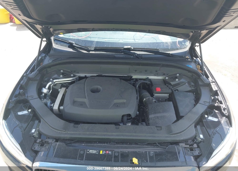 2020 VOLVO XC60 T5 MOMENTUM VIN: YV4102DK4L1589903