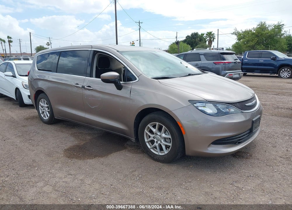 2018 CHRYSLER PACIFICA LX VIN: 2C4RC1CG1JR105053