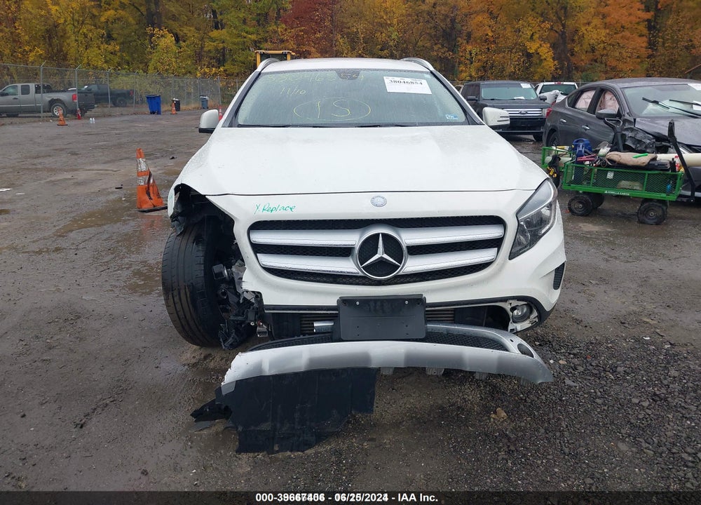2015 MERCEDES-BENZ GLA-CLASS VIN: WDCTG4GB5FJ098589