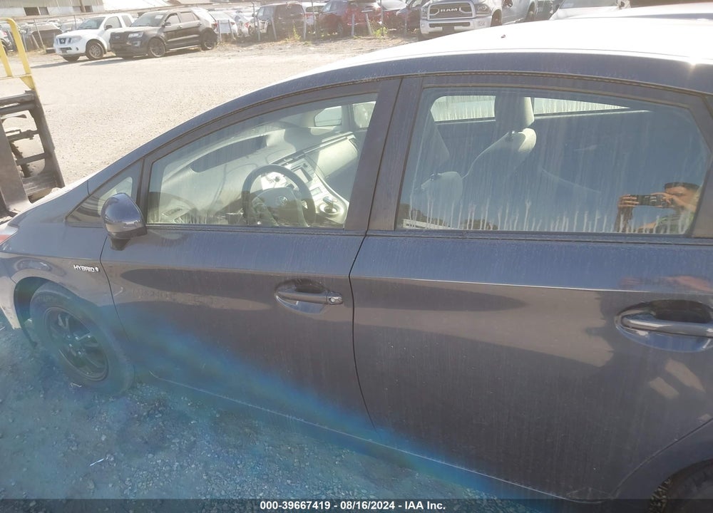 2015 TOYOTA PRIUS VIN: JTDKN3DU8F0462078