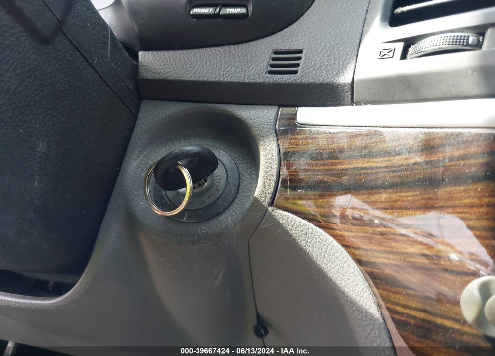 2012 HYUNDAI SANTA FE GLS VIN: 5XYZG3AB5CG166419