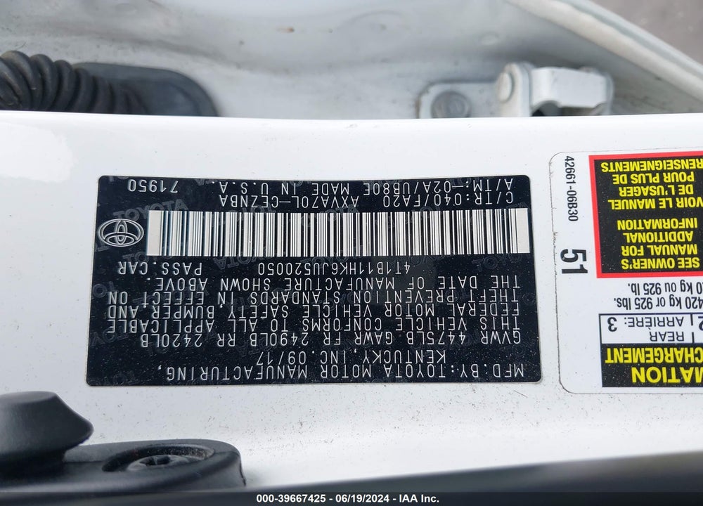 2018 TOYOTA CAMRY LE VIN: 4T1B11HK6JU520050