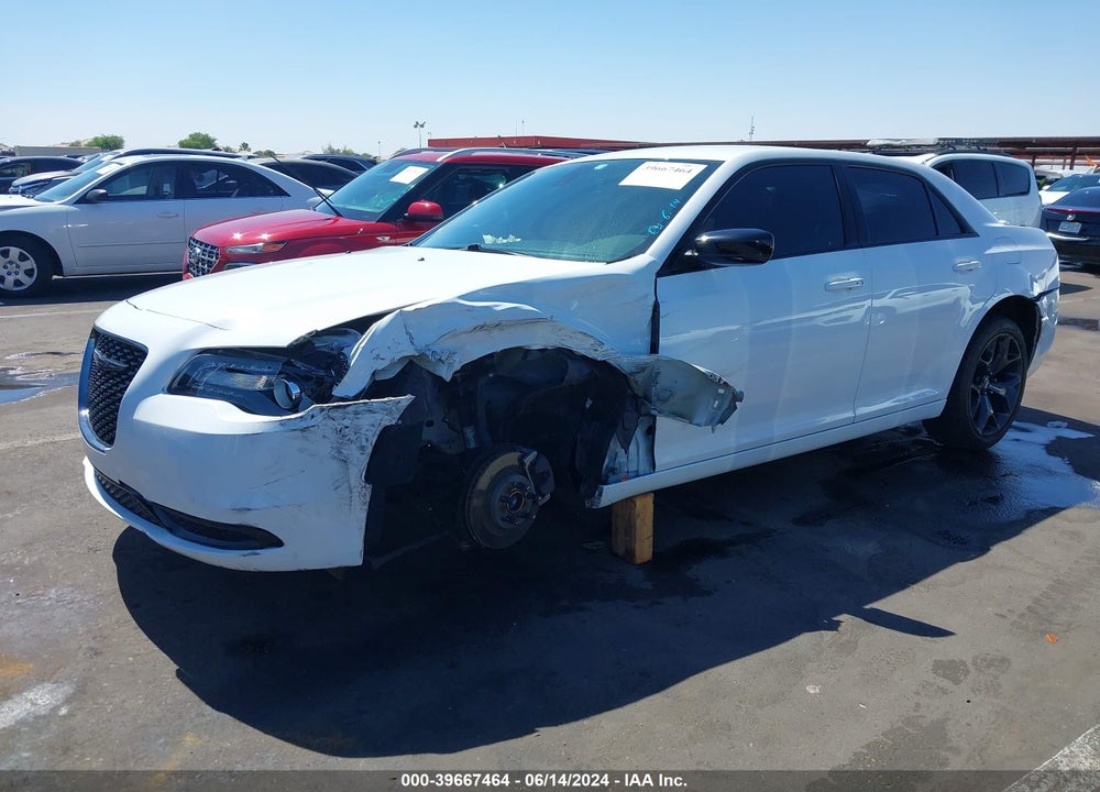 2020 CHRYSLER 300 TOURING VIN: 2C3CCAAG8LH242092