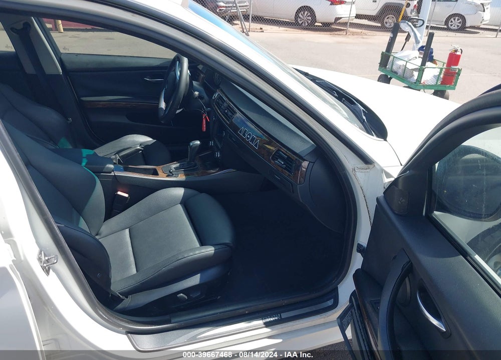 2010 BMW 335I VIN: WBAPM7G56ANL89306
