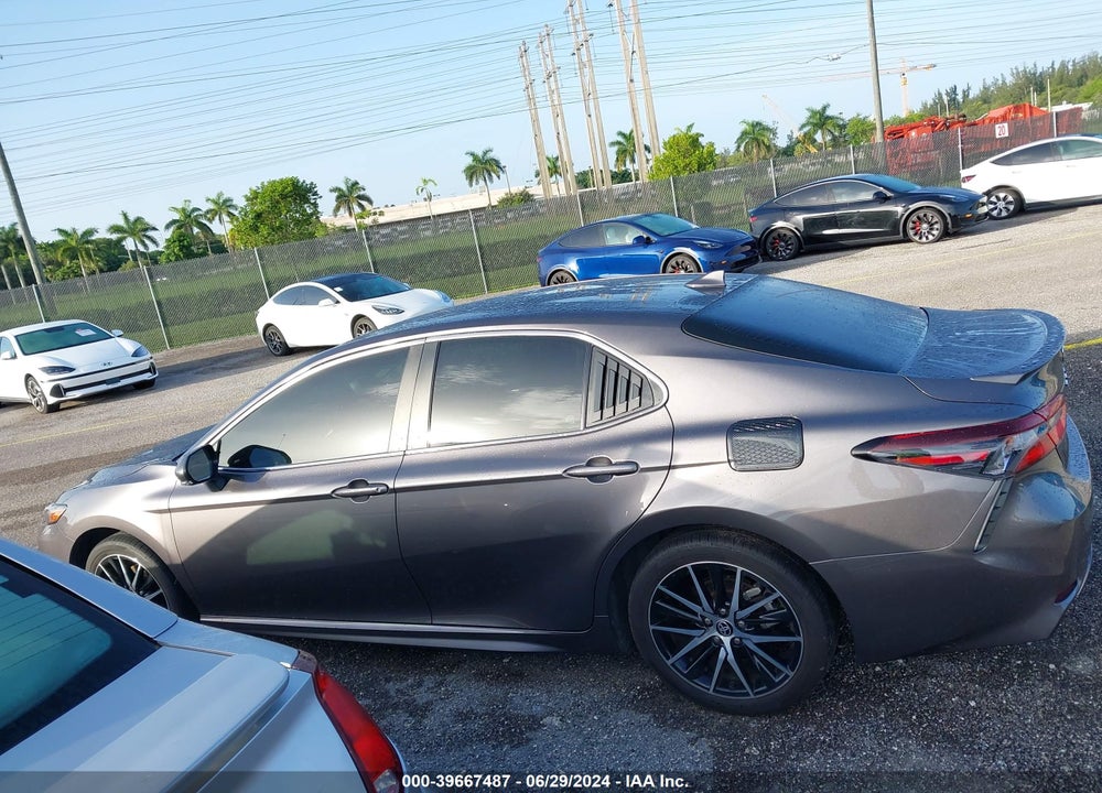 2024 TOYOTA CAMRY SE VIN: 4T1T11AK0RU848705