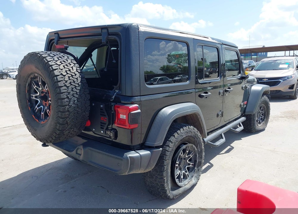 2018 JEEP WRANGLER UNLIMITED SPORT S 4X4 VIN: 1C4HJXDN2JW317940