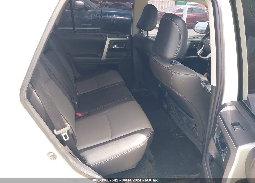 2021 TOYOTA 4RUNNER SR5 PREMIUM VIN: JTENU5JR3M5924912
