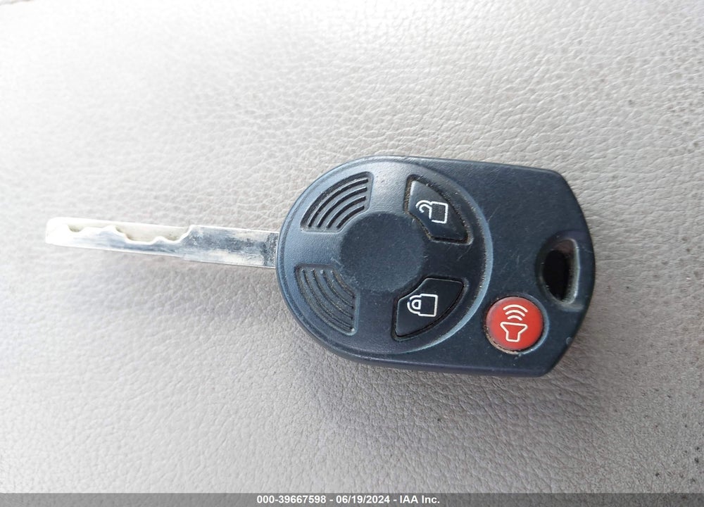 2014 FORD ESCAPE SE VIN: 1FMCU9GX9EUA57074