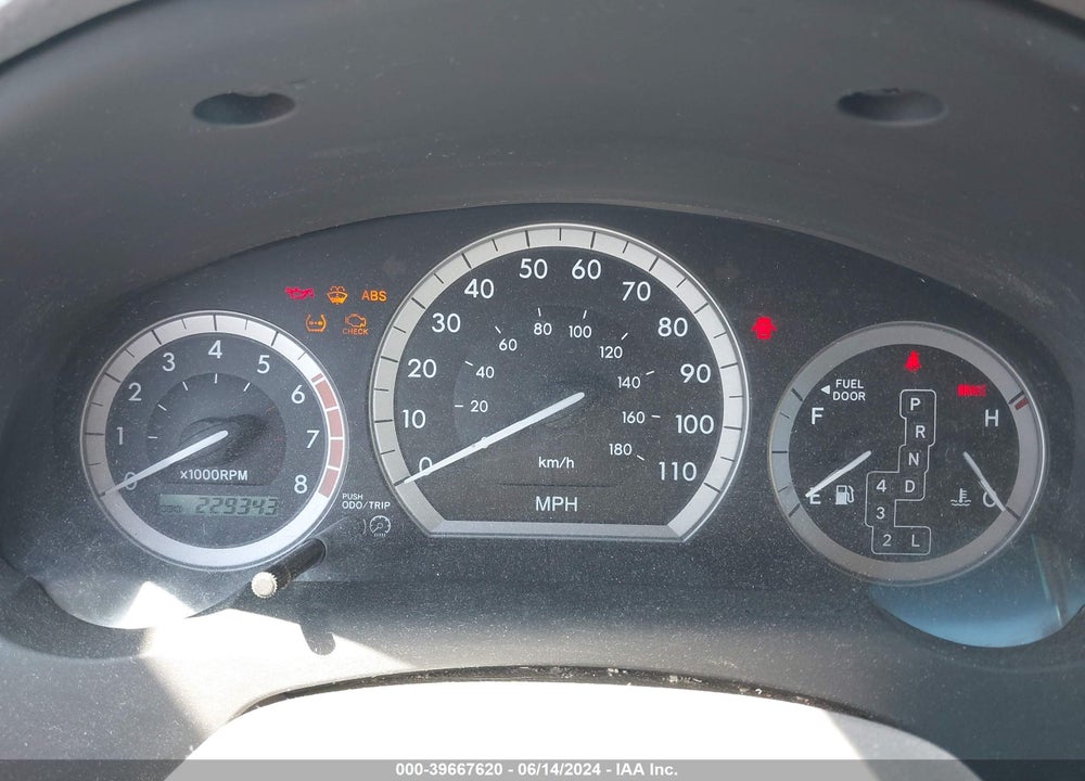 2004 TOYOTA SIENNA LE VIN: 5TDZA23CX4S174960