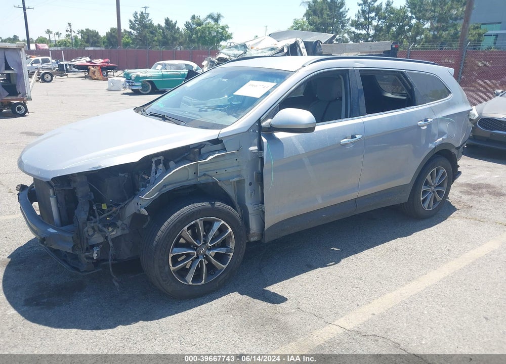 2017 HYUNDAI SANTA FE SE VIN: KM8SMDHF0HU213317
