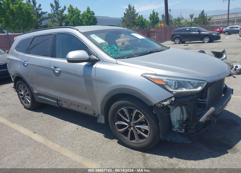 2017 HYUNDAI SANTA FE SE VIN: KM8SMDHF0HU213317