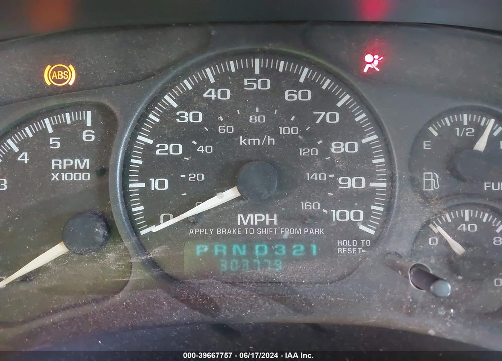 2002 CHEVROLET SILVERADO 1500 VIN: 1GCEC19V82E224673