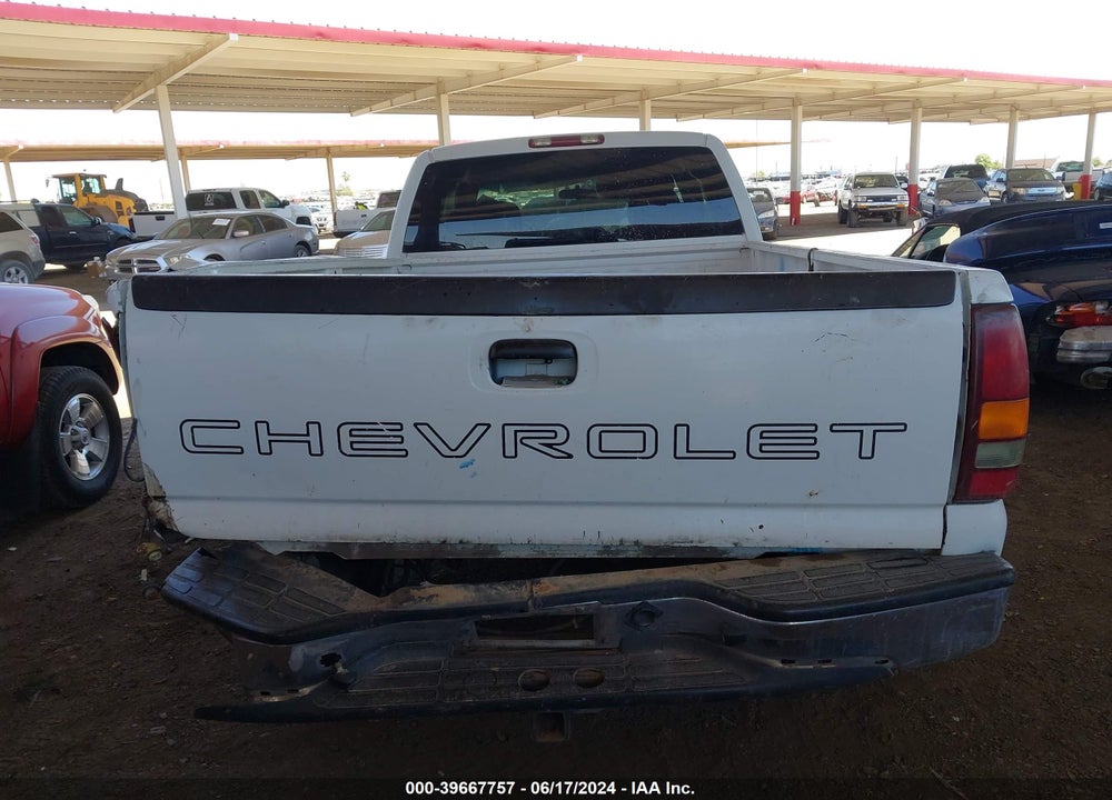 2002 CHEVROLET SILVERADO 1500 VIN: 1GCEC19V82E224673