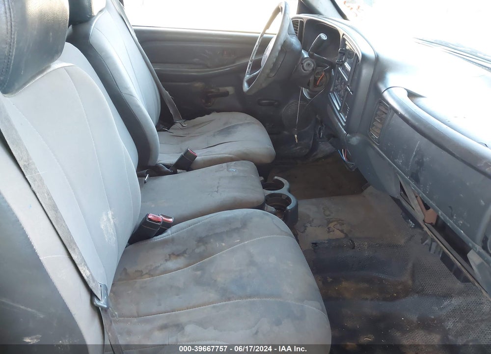 2002 CHEVROLET SILVERADO 1500 VIN: 1GCEC19V82E224673