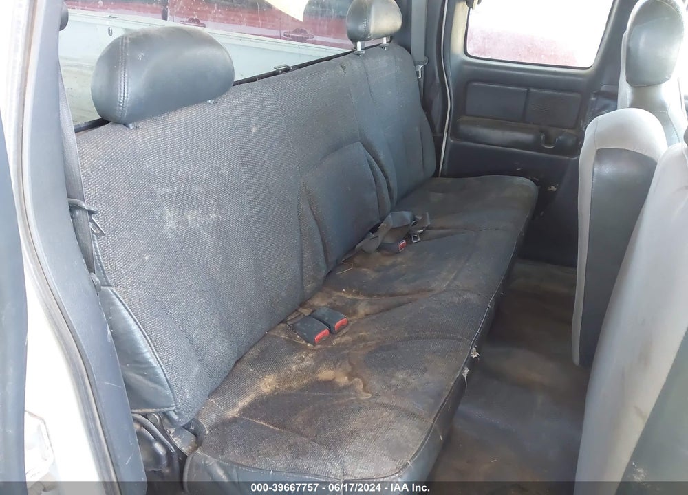 2002 CHEVROLET SILVERADO 1500 VIN: 1GCEC19V82E224673