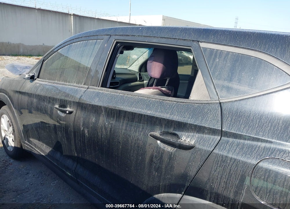 2020 HYUNDAI TUCSON SE VIN: KM8J23A45LU140832