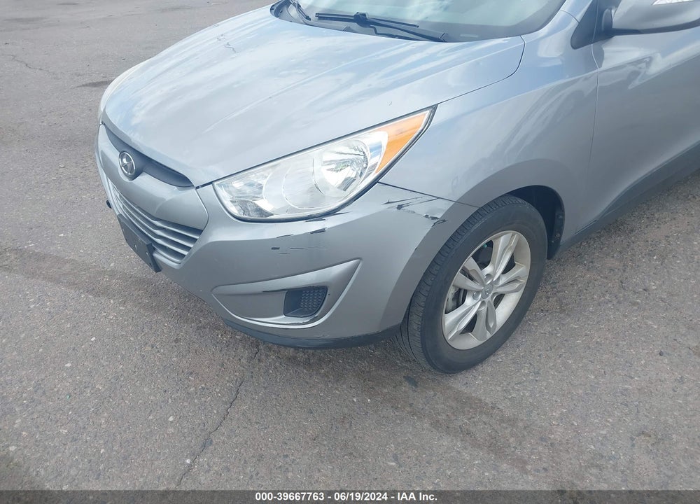 2012 HYUNDAI TUCSON GLS VIN: KM8JUCAC1CU525838