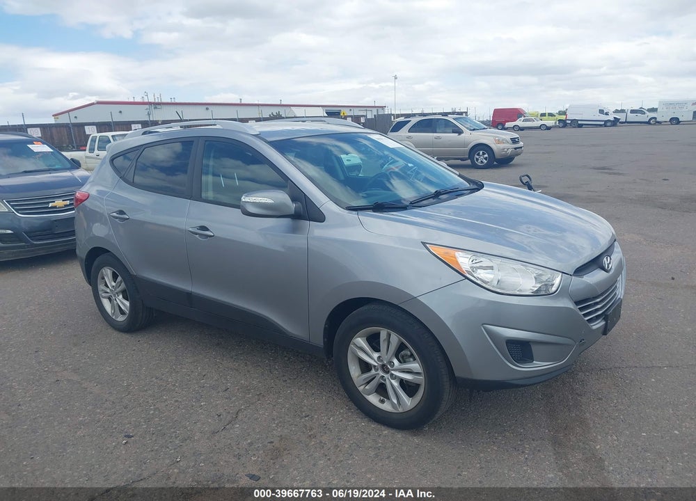 2012 HYUNDAI TUCSON GLS VIN: KM8JUCAC1CU525838