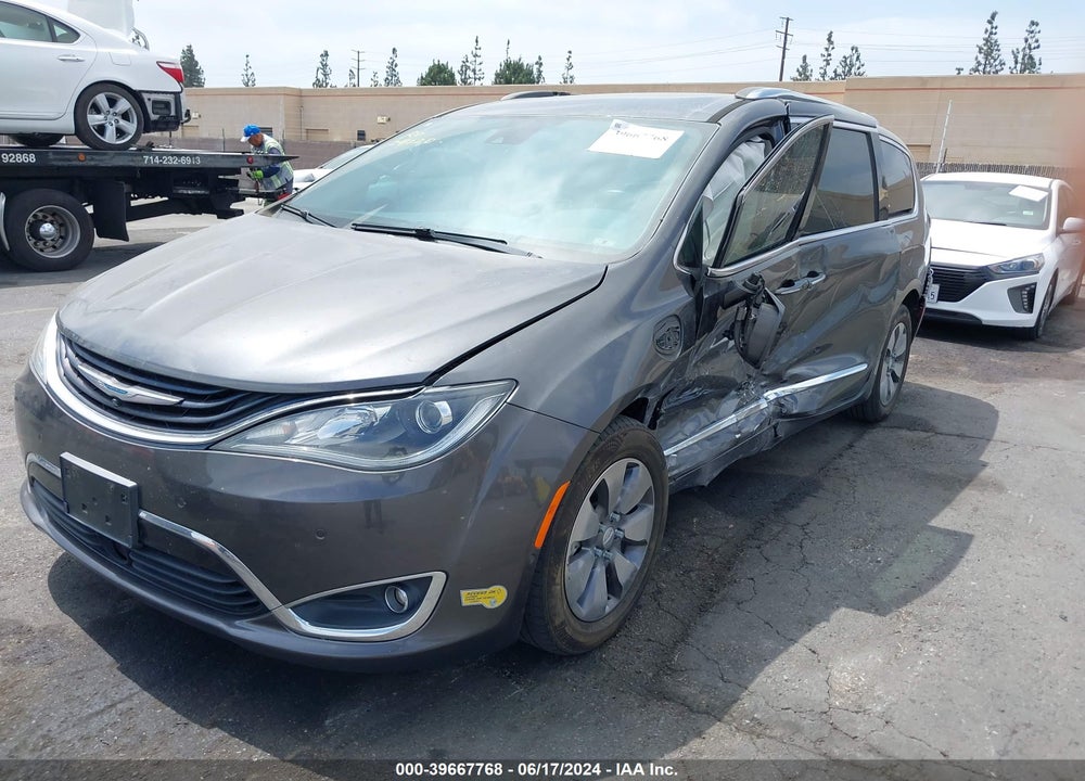 2018 CHRYSLER PACIFICA HYBRID LIMITED VIN: 2C4RC1N78JR129489