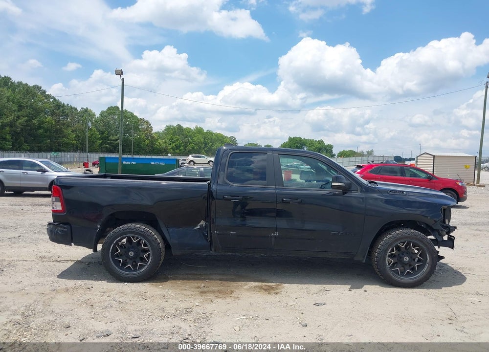 2022 RAM 1500 BIG HORN QUAD CAB 4X2 6'4 BOX VIN: 1C6RREBT3NN274747