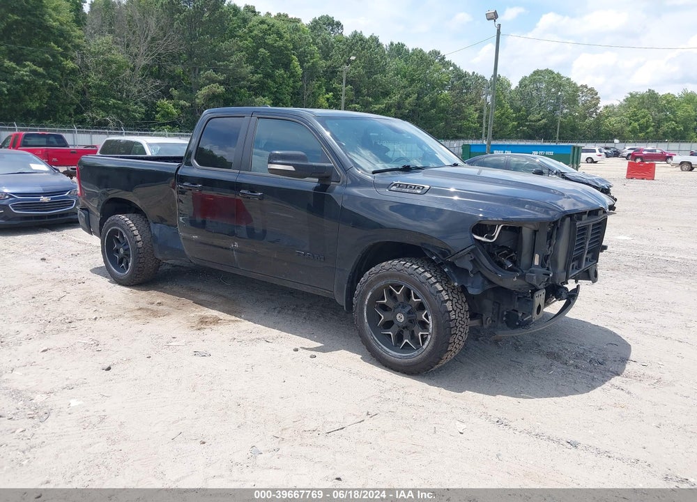 2022 RAM 1500 BIG HORN QUAD CAB 4X2 6'4 BOX VIN: 1C6RREBT3NN274747