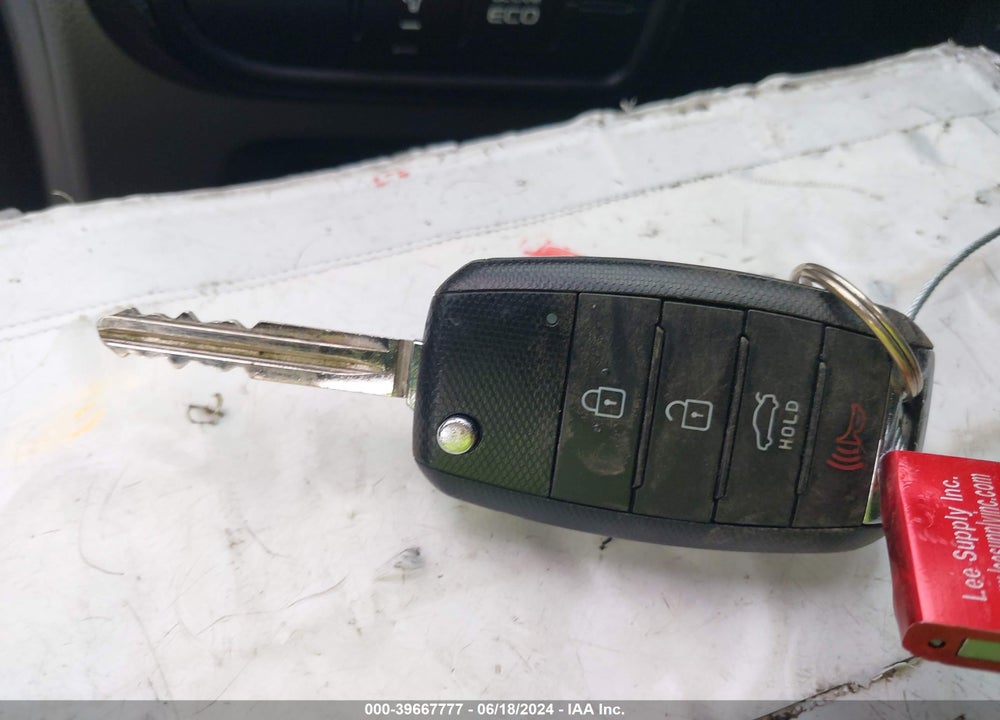 2016 KIA FORTE LX VIN: KNAFX4A64G5480294
