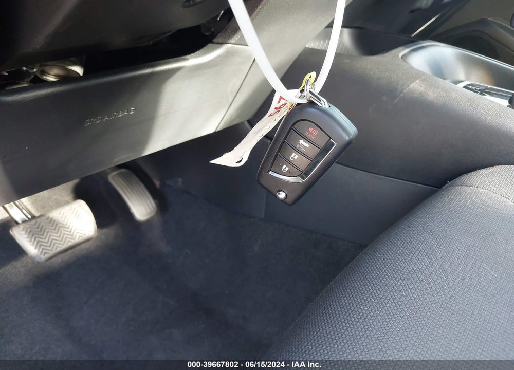 2024 TOYOTA COROLLA VIN: 5YFB4MDE3RP175176