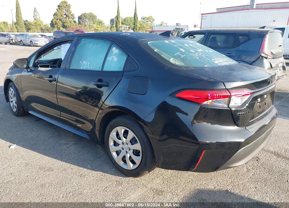 2024 TOYOTA COROLLA VIN: 5YFB4MDE3RP175176