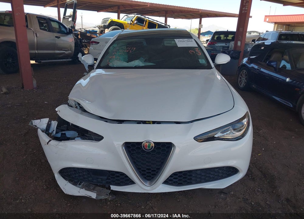 2017 ALFA ROMEO GIULIA RWD VIN: ZARFAEBN4H7562683