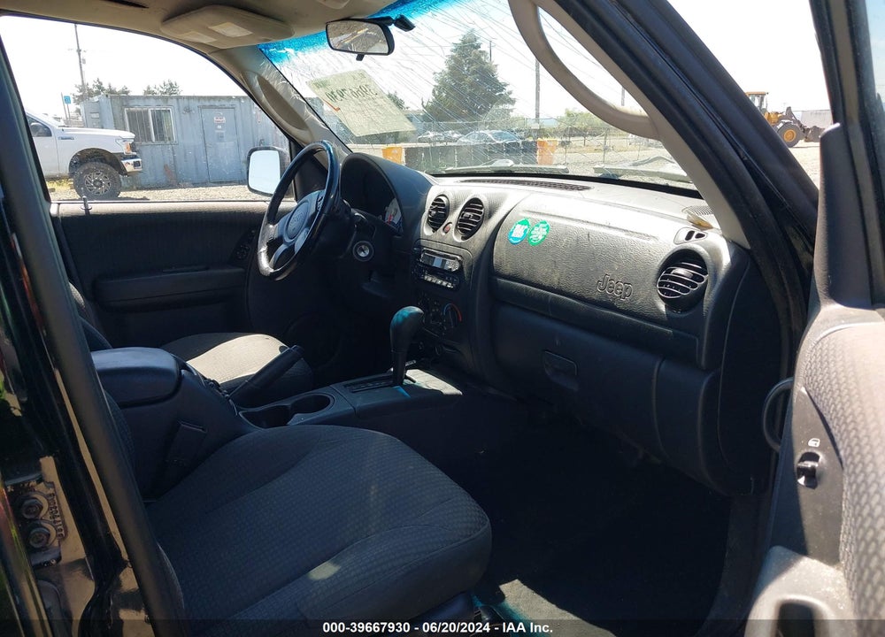 2002 JEEP LIBERTY SPORT VIN: 1J4GL48K12W130964