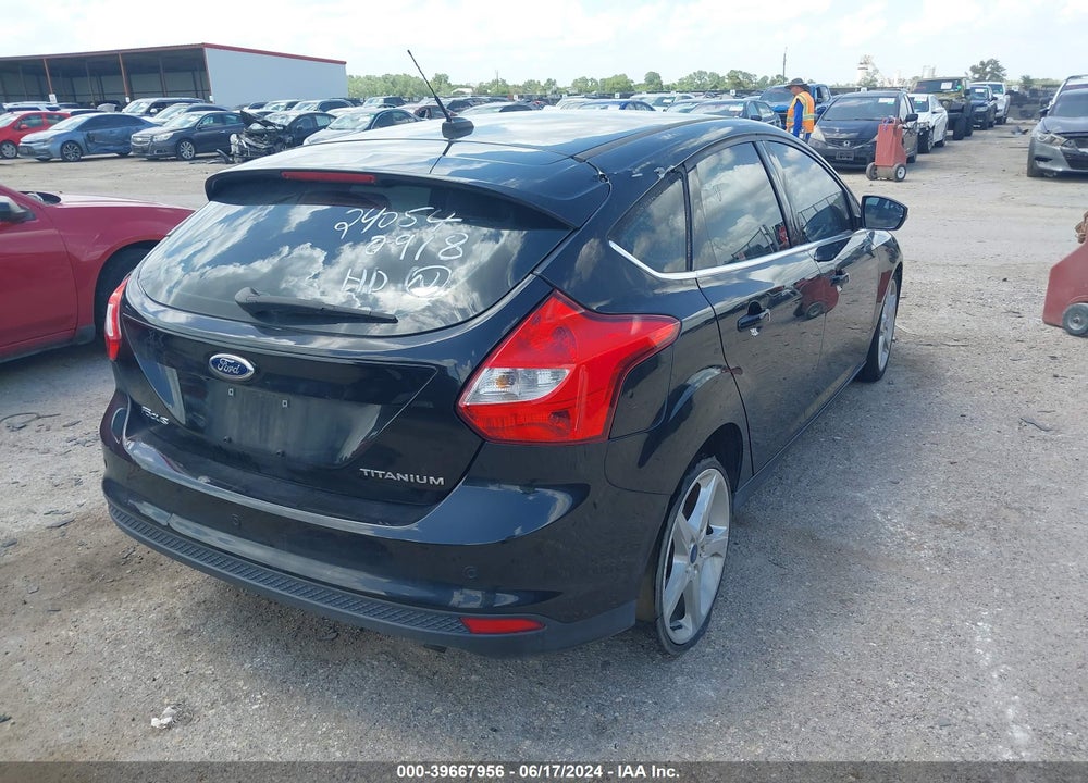 2013 FORD FOCUS TITANIUM VIN: 1FADP3N23DL252277