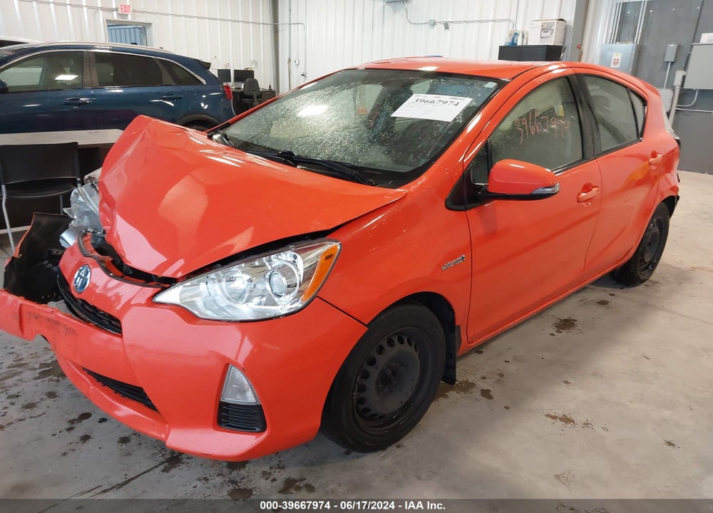 2014 TOYOTA PRIUS C TWO VIN: JTDKDTB35E1074909