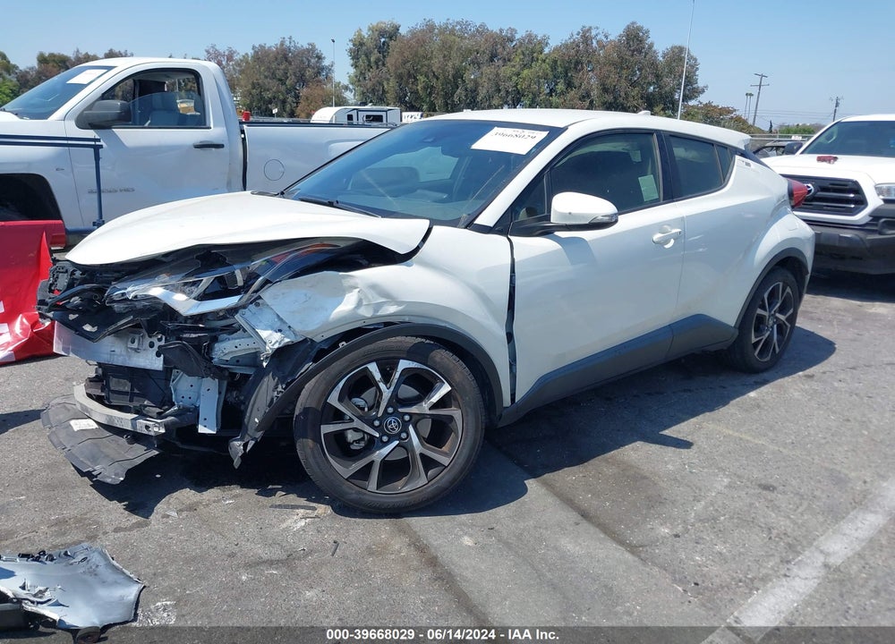 2018 TOYOTA C-HR XLE VIN: JTNKHMBX4J1000951