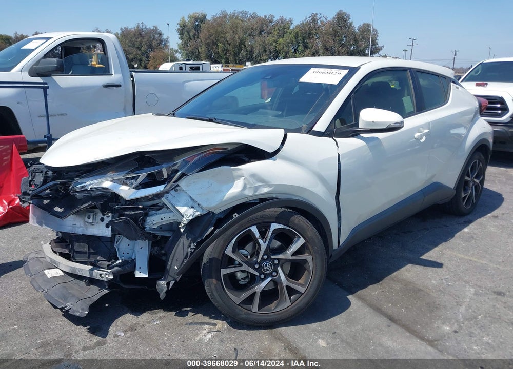 2018 TOYOTA C-HR XLE VIN: JTNKHMBX4J1000951