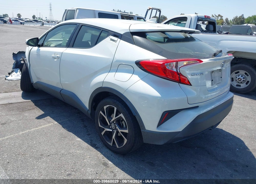 2018 TOYOTA C-HR XLE VIN: JTNKHMBX4J1000951