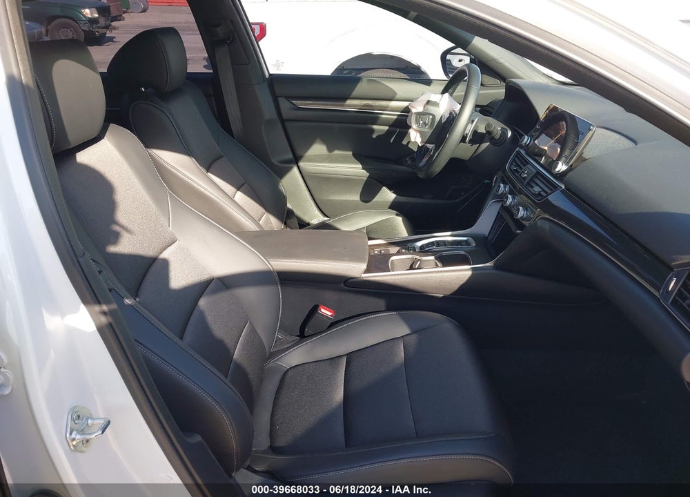2022 HONDA ACCORD HYBRID SPORT VIN: 1HGCV3F26NA038909