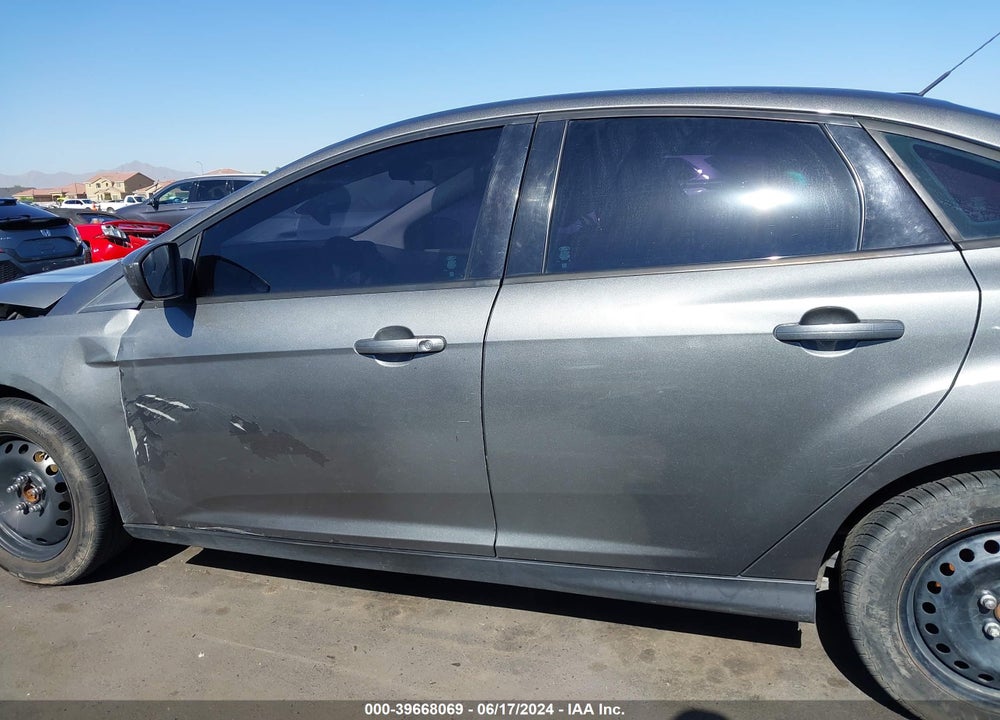 2012 FORD FOCUS SE VIN: 1FAHP3F25CL338270