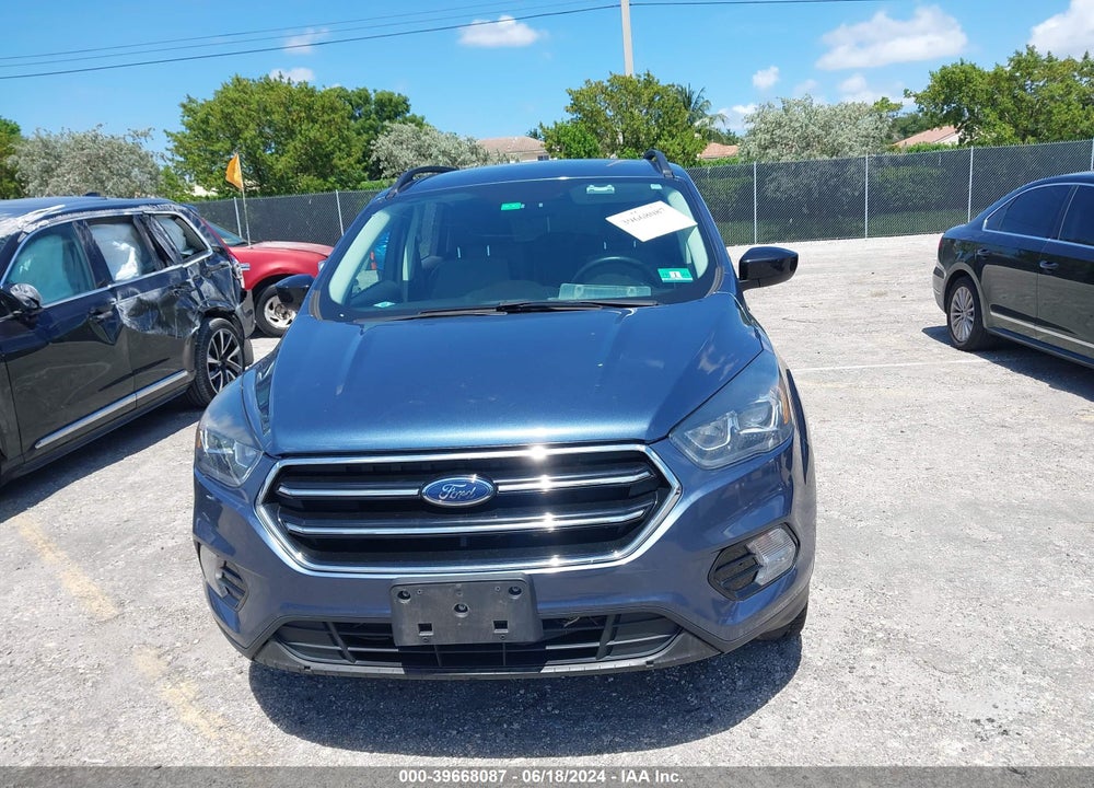 2018 FORD ESCAPE SE VIN: 1FMCU9GD0JUB69391