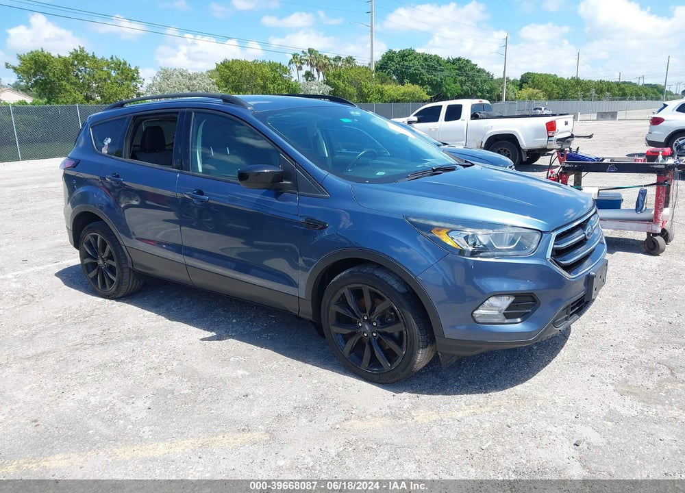 2018 FORD ESCAPE SE VIN: 1FMCU9GD0JUB69391
